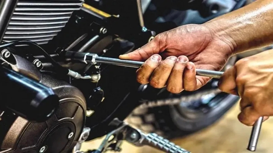 Milad motorcycle repair shop, repair and service in Kashan
