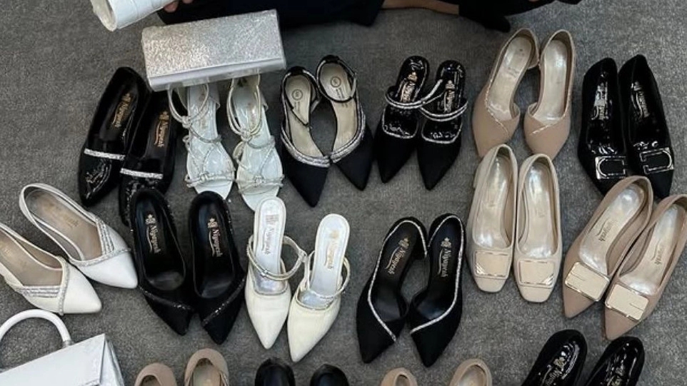 Mohammad bags and shoes, sale of all kinds of bags, shoes and women's shoes in Qom