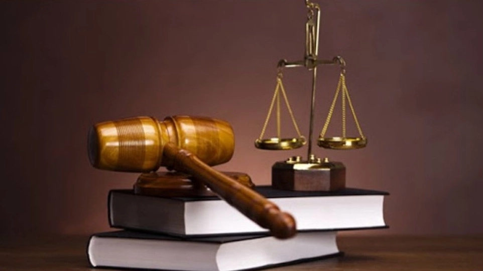 Law office of Mr. Alizadeh, lawyer and legal advisor in Tehran