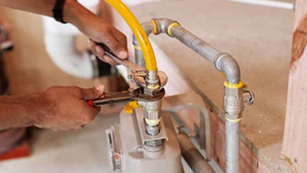 Gazgostar Neshat, gas piping services in Kavos Dome