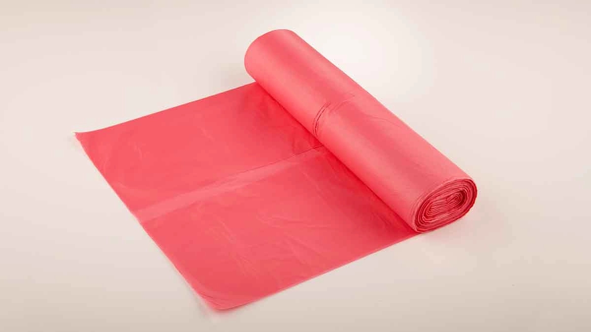 Karimi disposable tablecloth, production of tablecloths and waste plastic and freezer in Anzali