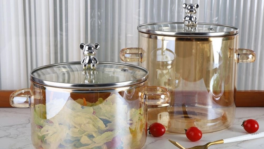 Production of special kitchen utensils with direct heat glazing