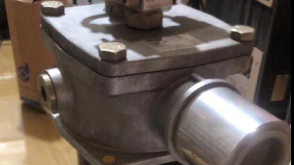 Industrial hydraulic filter suitable for heavy machinery in Tehran