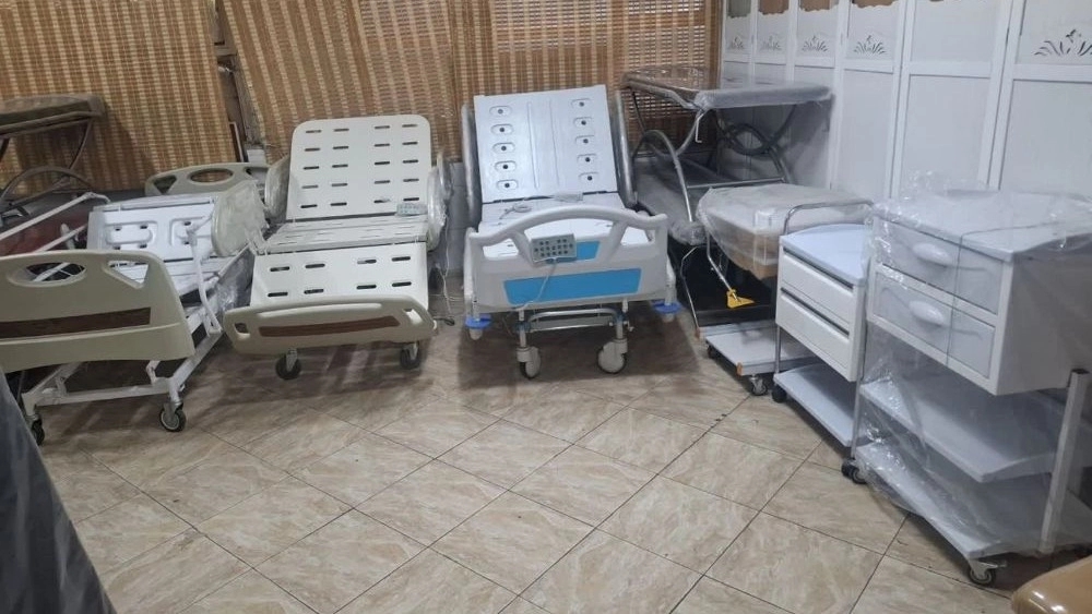 Two-drawer device trolley for clinics, a professional solution for medical equipment order