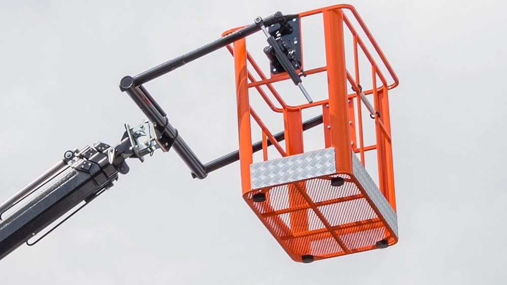 Qanbarzadeh Industrial Group, production and sale of lifting baskets and crane pallet grabs in Shiraz