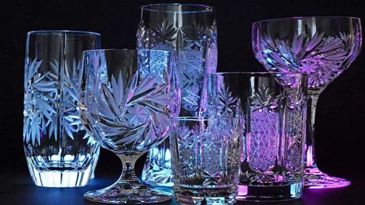 Necessary tips about crystal containers