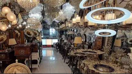 Nikkho electric and chandelier