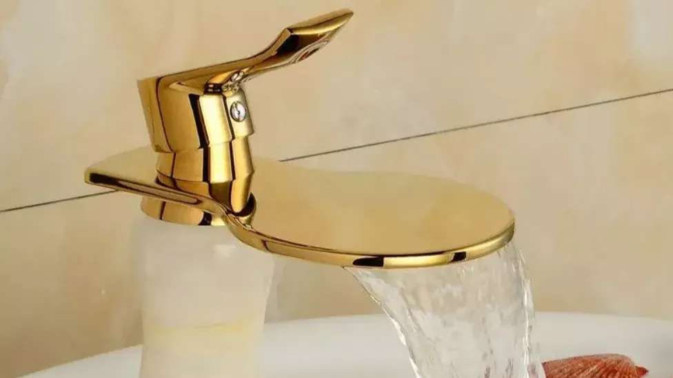 Oyster pearl trading