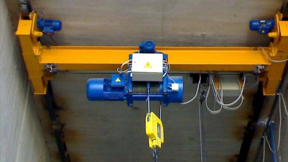 In which industries are overhead cranes used?