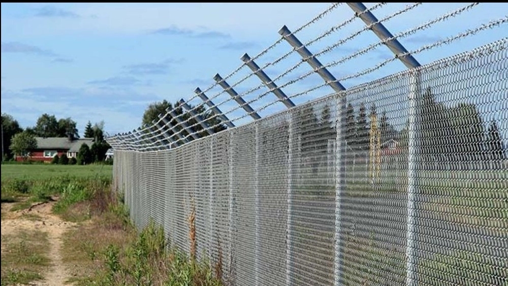 کاربردهای پایه فنس یا پایه حصار