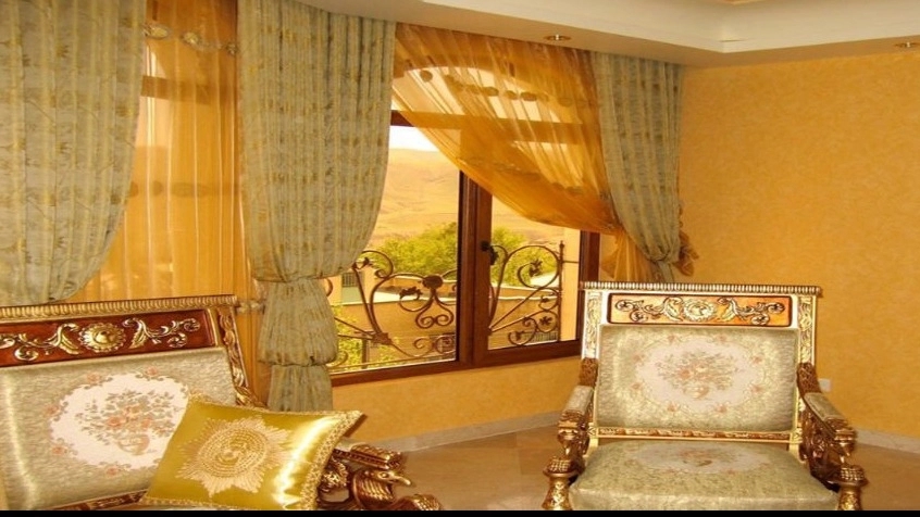 Construction of double-glazed doors and windows with extra heavy profile in Tehran