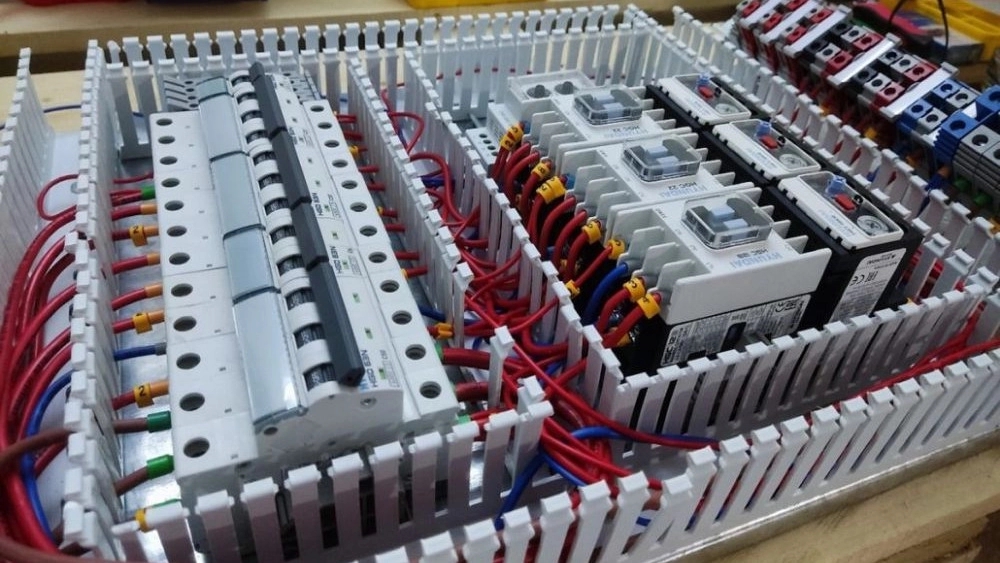 Dalvand Industrial Electricity Services in Design and Construction